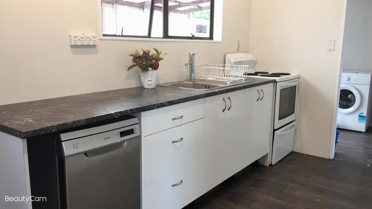 Cozy 3 Bedrooms House 6 Chapman Place โรโตรัว ภายนอก รูปภาพ