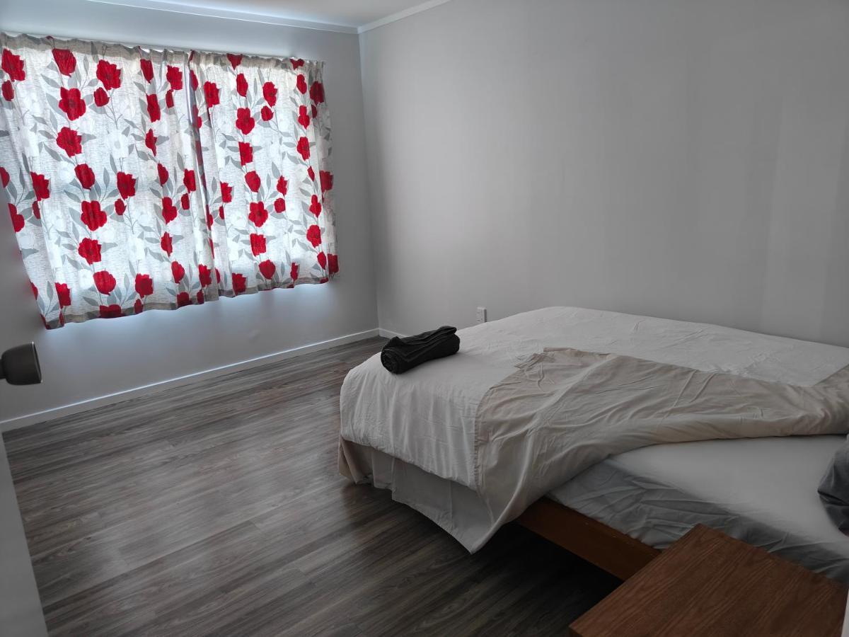 Cozy 3 Bedrooms House 6 Chapman Place โรโตรัว ภายนอก รูปภาพ